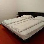 And Haludovo - Ribarsko Selo 3*