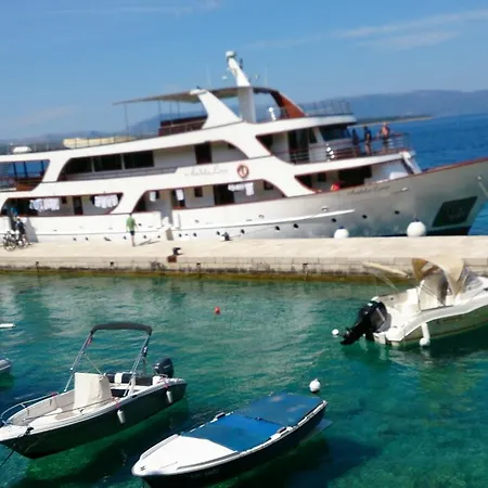 And Haludovo - Ribarsko Selo 3* Malinska