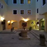 Penzion And Haludovo - Ribarsko Selo 3*