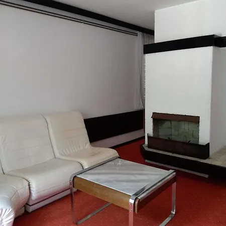 And Haludovo - Ribarsko Selo Гостевой дом 3*