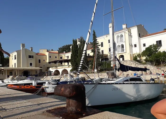 And Haludovo - Ribarsko Selo 3* Malinska